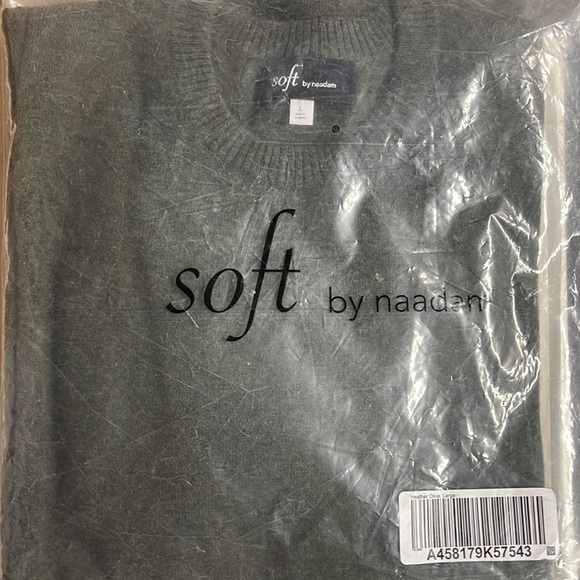 Women’s crew neck sweater by NAADAM “Soft Collection”. Ribbed sleeves and waist. - Picture 6 of 6